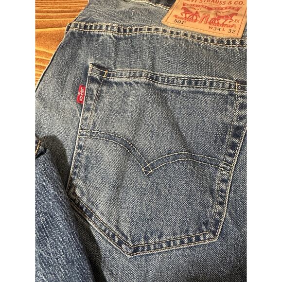 Levi's 501 Jeans Men's 34x32 Blue Cotton Denim Straight Leg Button Fly Workwear - Picture 2 of 10